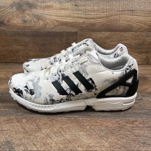 Adidas ZX Flux Women’s White/Carbon Black/Cool Grey B34011 Rare